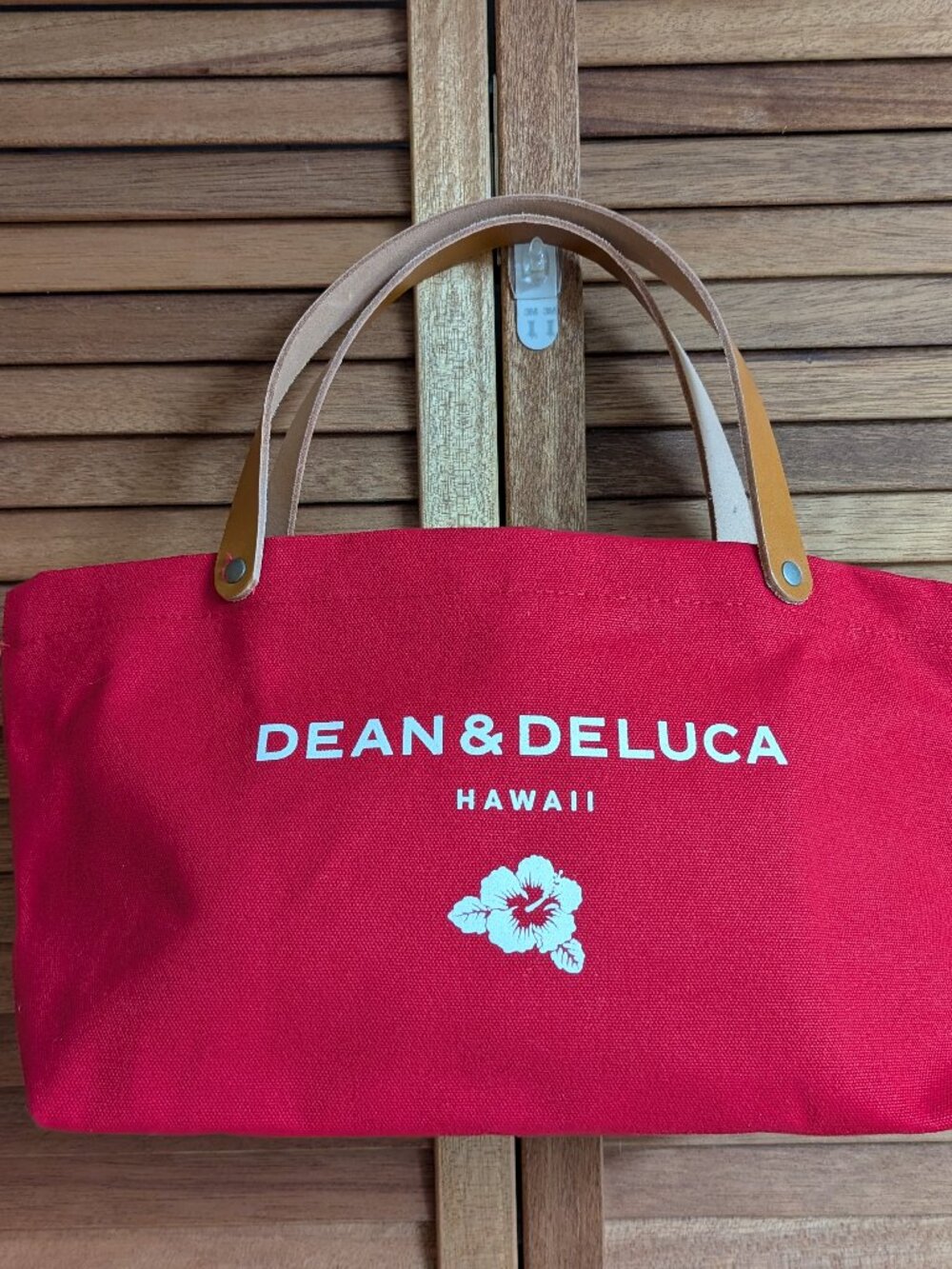 Dean and Deluca Leather Handle Tote Bag in Holiday Red